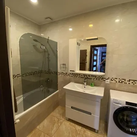 아파트 Luxuswohnung In Der Herzbergstrasse 139, Lichtenberg, 10365 Berlin, Deutschland